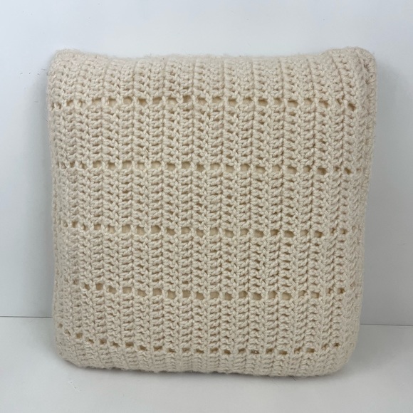 Handmade Vintage Crocheted Ivory and Olive Green Decorative Throw Pillow - Picture 8 of 11